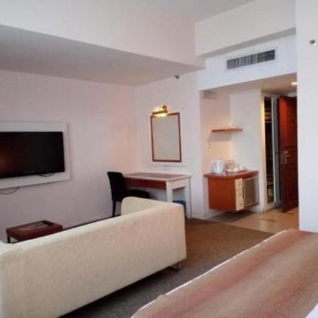 Grand Barakah Hotel Ampang  Kültér fotó