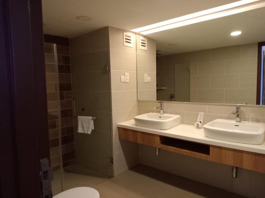 Grand Barakah Hotel Ampang  Kültér fotó