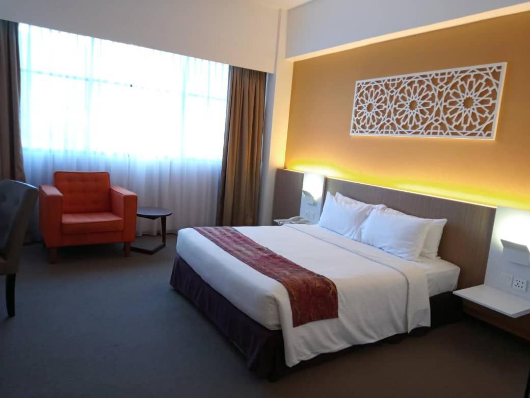 Grand Barakah Hotel Ampang  Kültér fotó