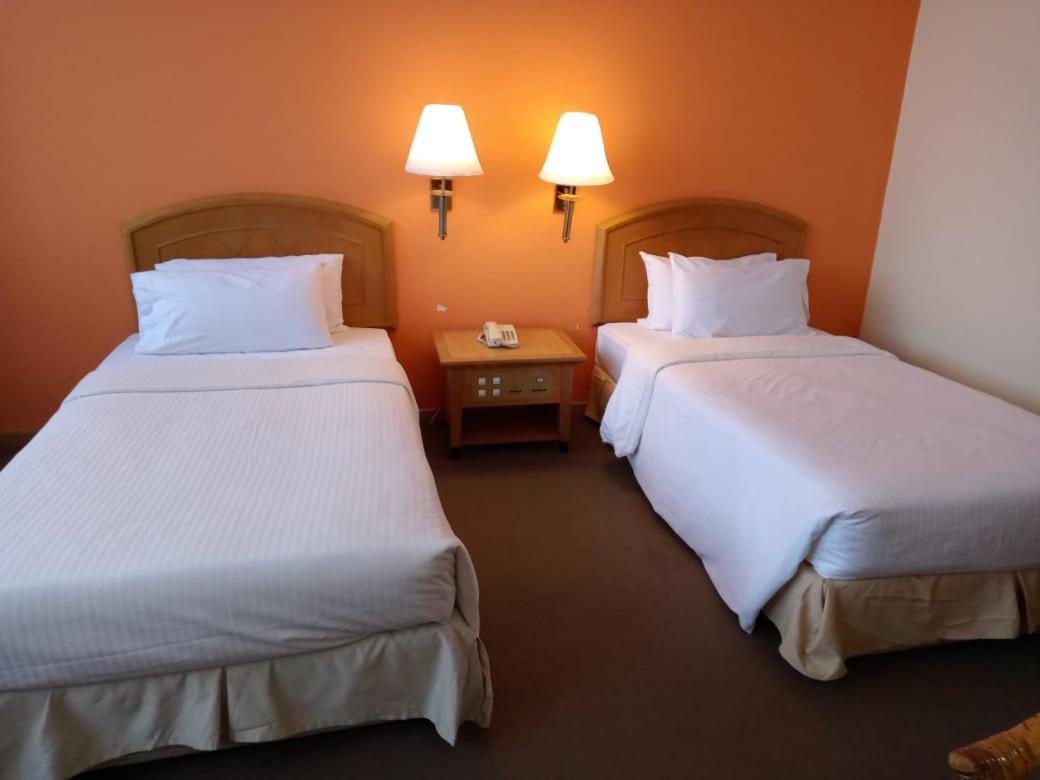 Grand Barakah Hotel Ampang  Kültér fotó